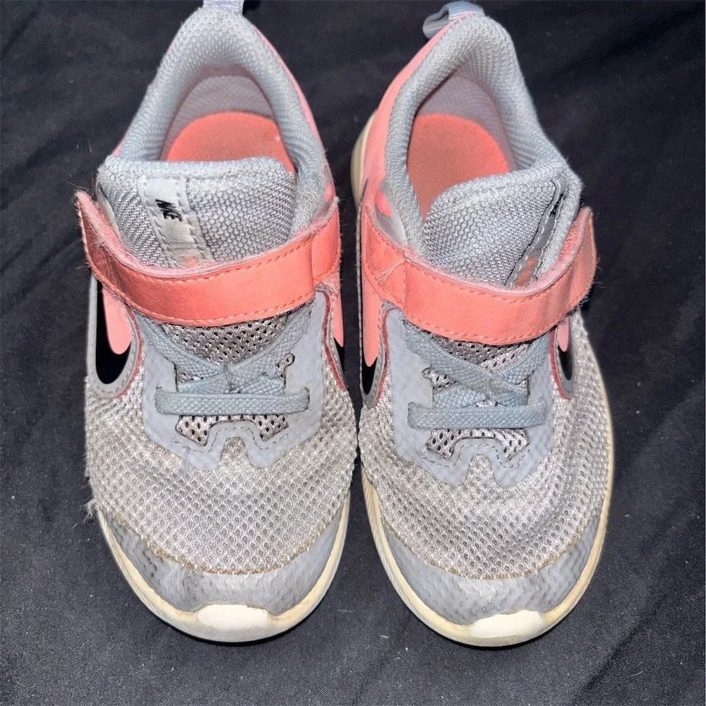 Nike Downshifter 9 Toddler Girls Sneakers Gray Pink Hook & Loop Size 9C